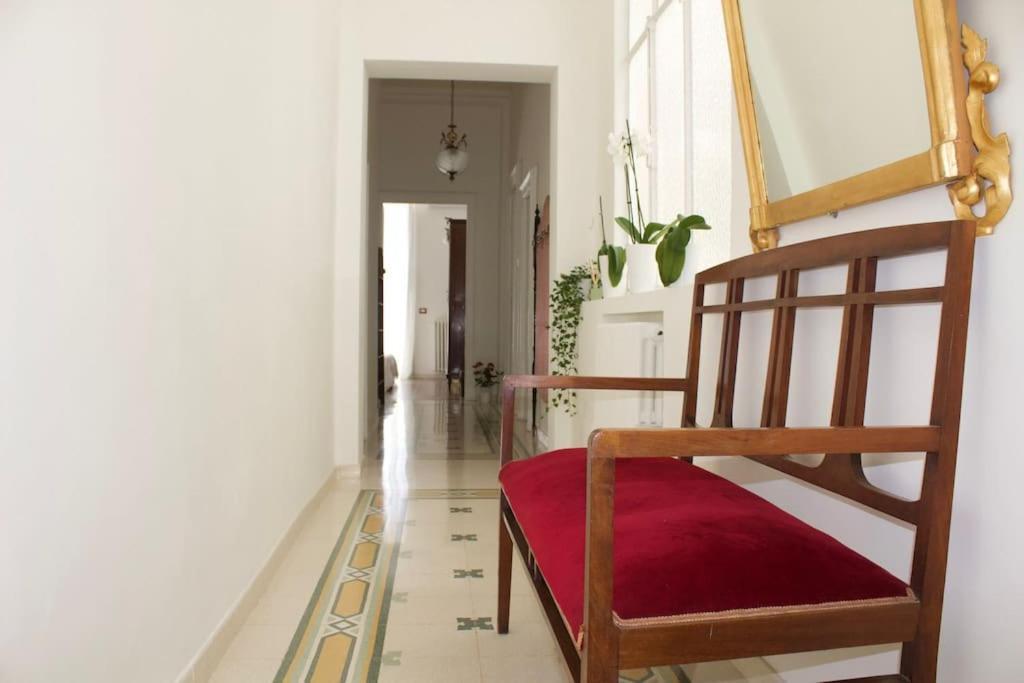 Lux Domus Apartment Bari Eksteriør bilde