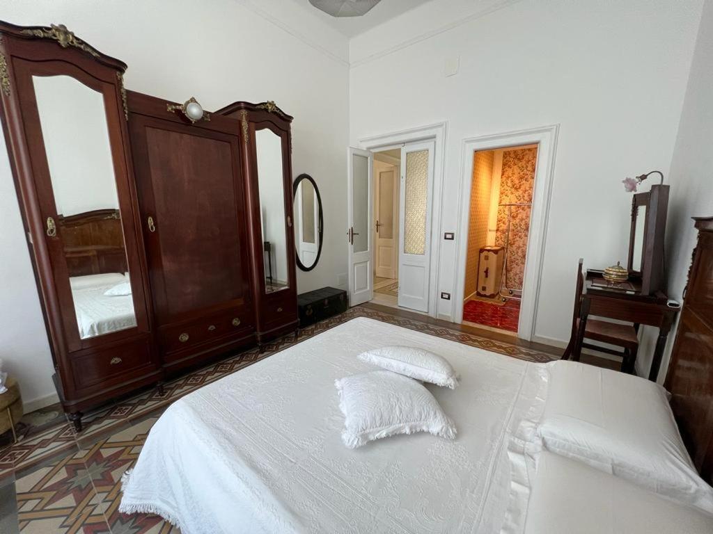 Lux Domus Apartment Bari Eksteriør bilde