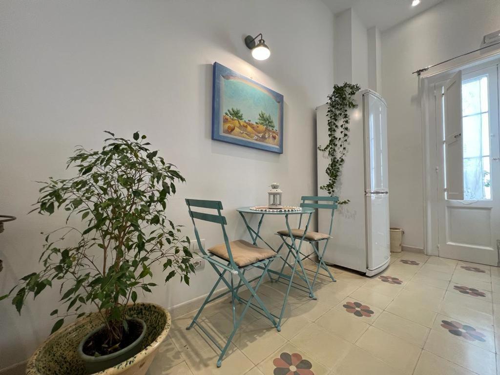 Lux Domus Apartment Bari Eksteriør bilde